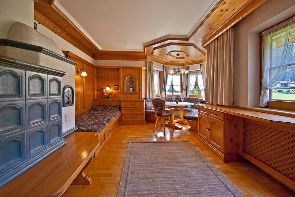 Landhotel Rauchenwalderhof Mayrhofen Δωμάτιο φωτογραφία
