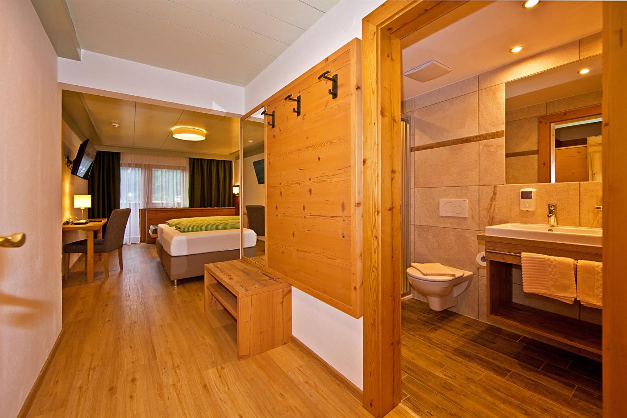 Landhotel Rauchenwalderhof Mayrhofen Δωμάτιο φωτογραφία
