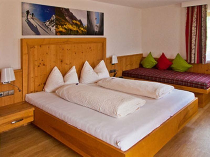 Landhotel Rauchenwalderhof Mayrhofen Εξωτερικό φωτογραφία